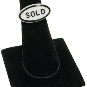 Finger ring stand SQUARE base Black Velv