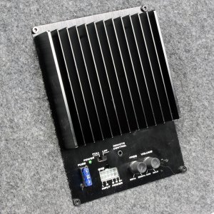 Alternative view of Audiopipe 12" in a Single Ported Box with 600 Watt Amplifier APVB12AMP